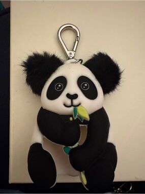 Like New Bath and Body Works Panda Hand Sanitizer Keychain Holder; Lights Up